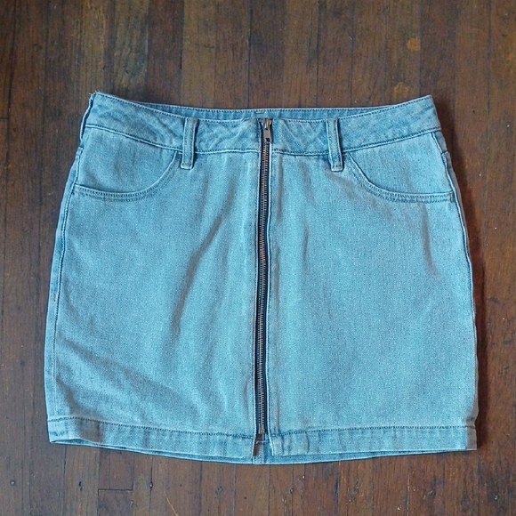 Kendall & Kylie Dresses & Skirts - Kendall & Kylie Light Blue Denim Mini Skirt